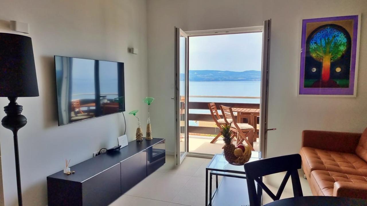 Apartment La Vie Omis Exterior photo